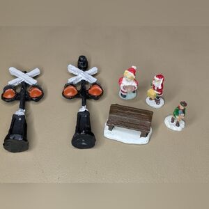 Vintage Christmas Village Figurines Set